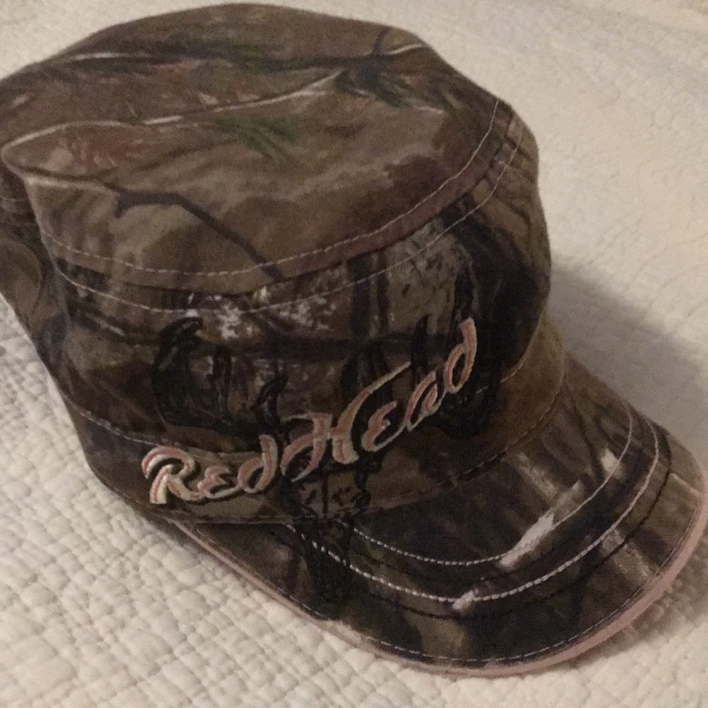 Red Head Camo hat
